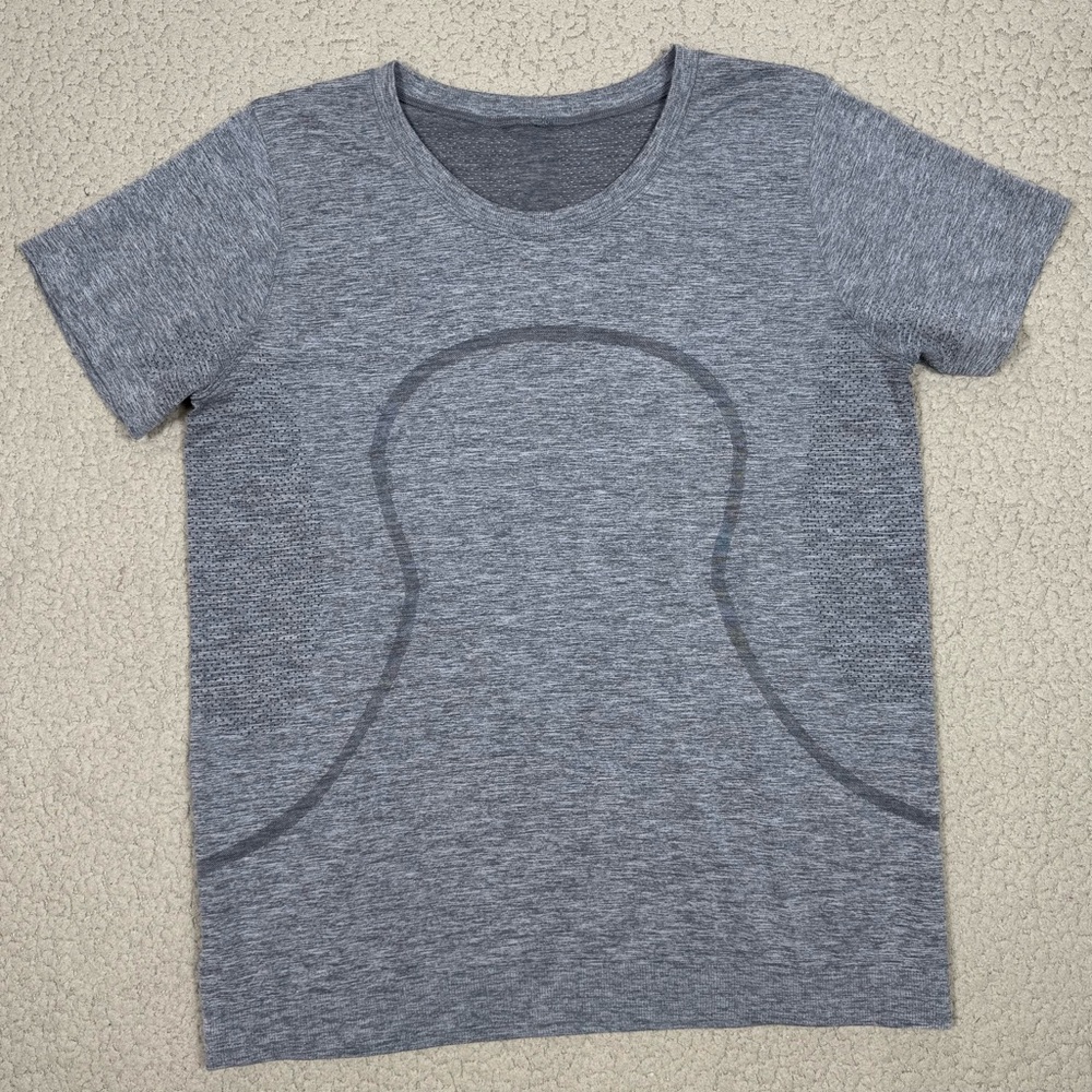 Lululemon Swiftly Relaxed Short Sleeve